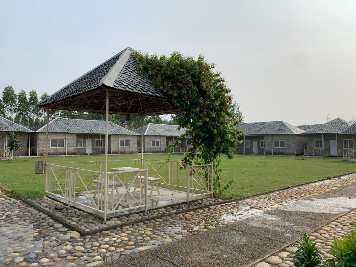 Anand At The Satluj Hotel Anandpur Sāhib Buitenkant foto